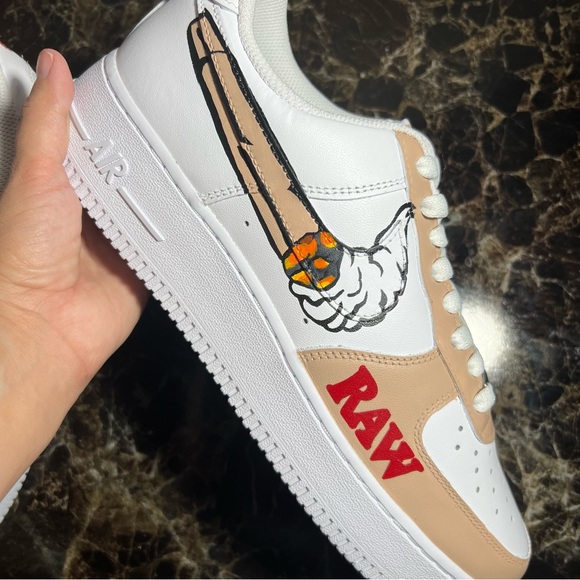 Nike Customs RAW Cone Edition - Picture 6 of 6